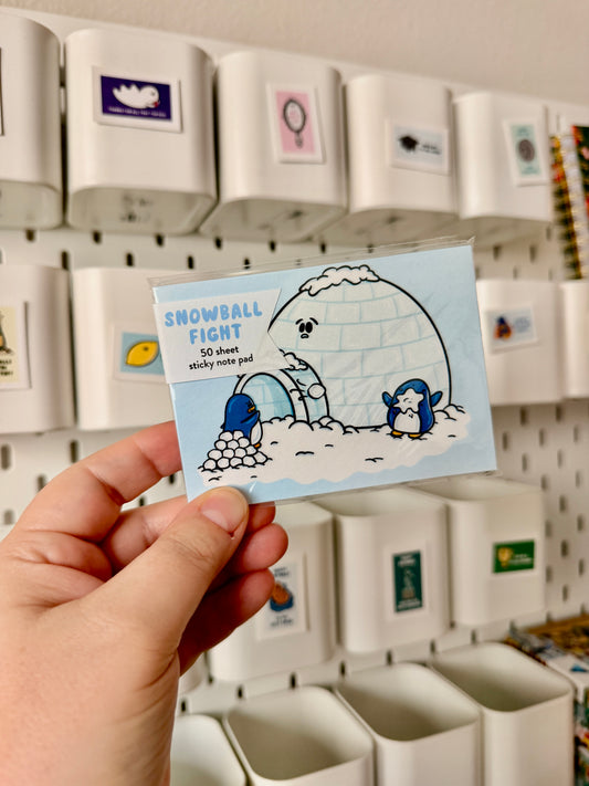 Snowball Fight Post-It Notepad